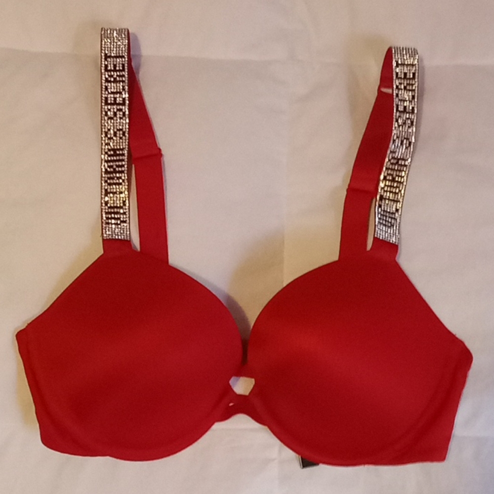 Victoria's Secret Very Sexy push-up bra